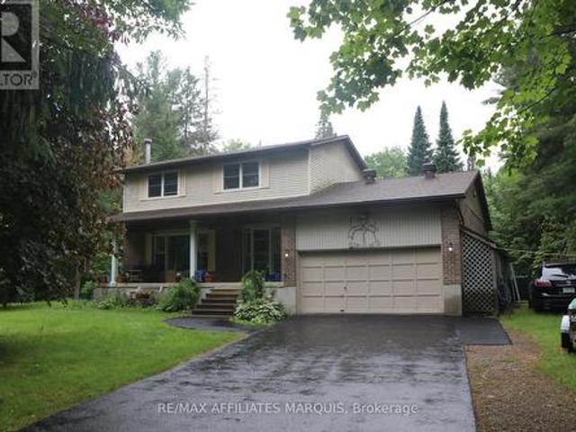 141 Bracken Avenue, Drummond/North Elmsley, ON, K7A 4S4 house for sale | Listing ID X13725 | Royal LePage