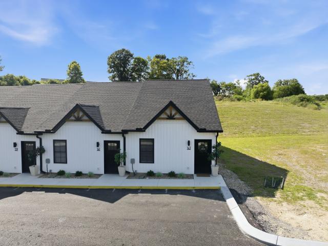 141 Deer Valley Drive E # 141