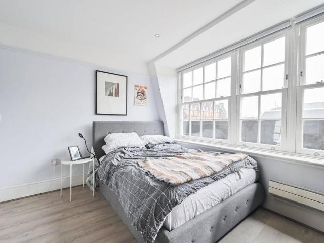 141 Drury Lane, London, WC2B 5RZ, United Kingdom | 3 bed apartment for rent #139621821 | Rentberry