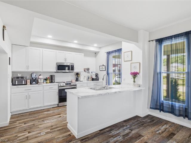 141 E 2nd Street