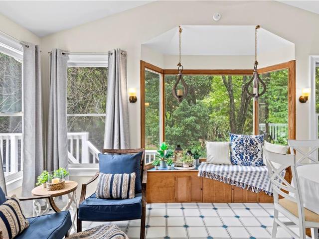 141 Evergreen Drive