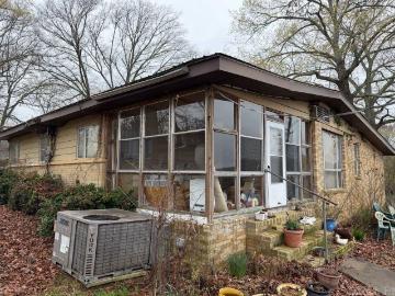 141 Jackson Avenue