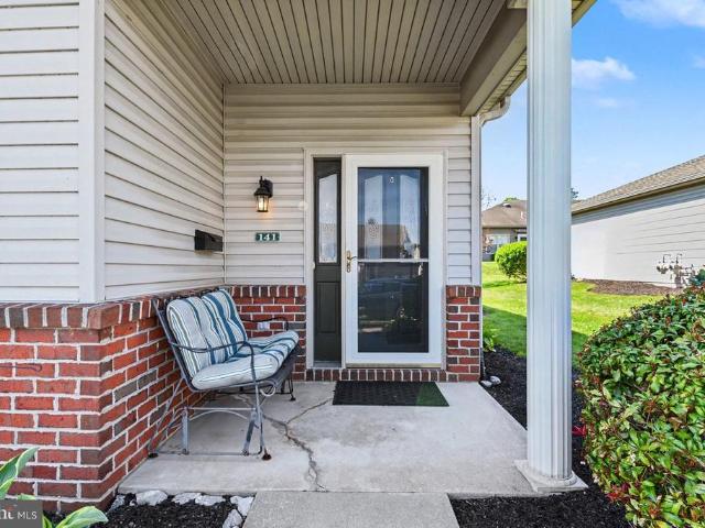 141 Leonard Lane
