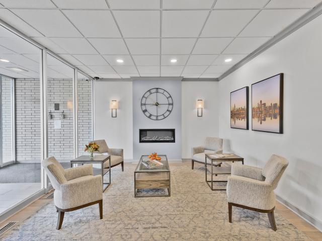 141 n la grange road # 901