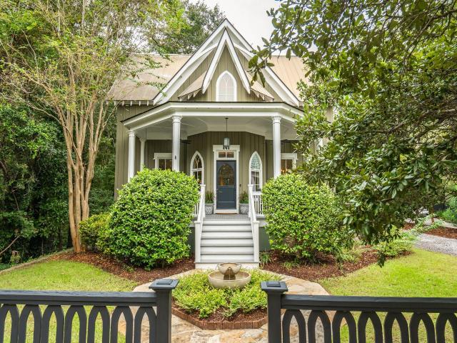 141 N Shelmore Boulevard