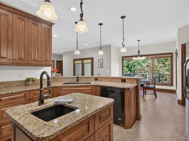 141 Northshores Drive