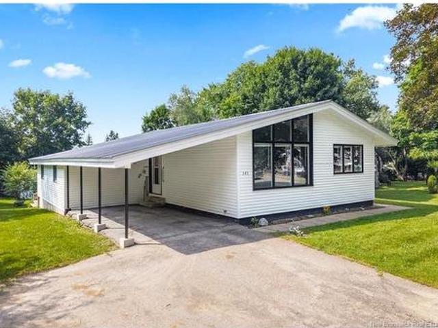 141 St John St, Woodstock, NB, E7M 2T9 house for sale | Listing ID NB143643 | Royal LePage