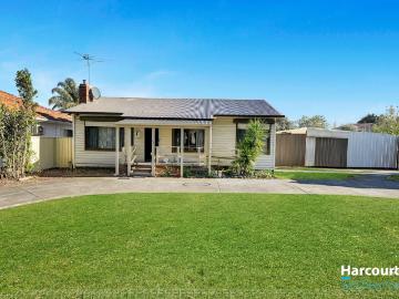 141 Station Road, DEER PARK, VIC 3023