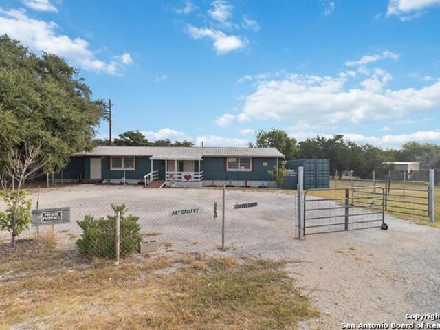 141 Wildwood Ln