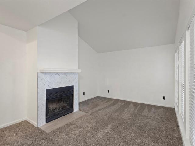 1424 Meadowood Village Drive
