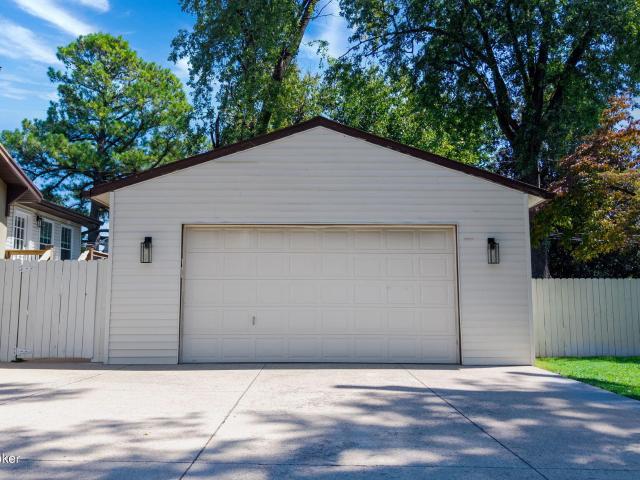 1424 Cardinal Dr