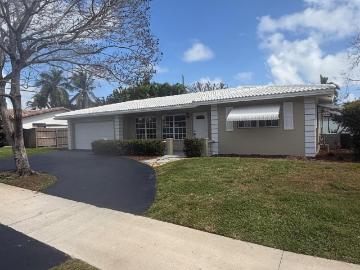1424 SE 12th Ave, Deerfield Beach, FL 33441 | MLS #B26026