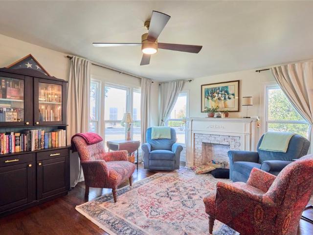 1425 Cedar Crest Drive