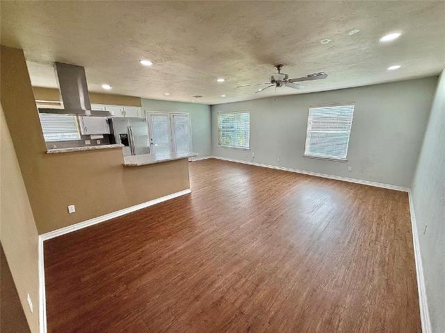 1425 Concord Lane
