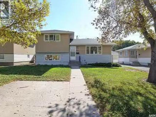 1425 9Th Avenue N, Regina, SK, S4R 0E6 house for sale Listi.