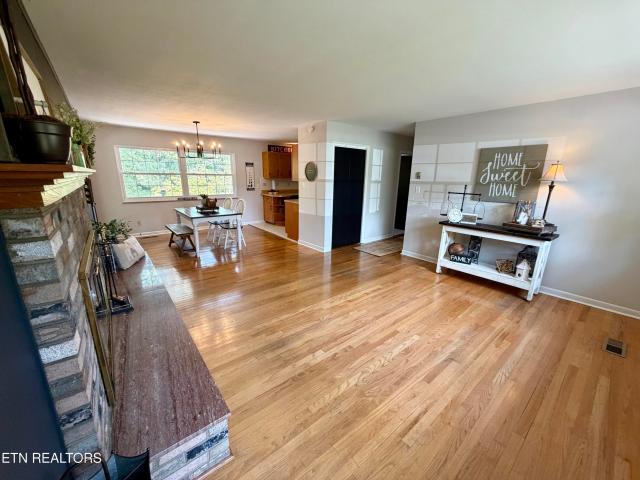 1427 Creekwood Drive