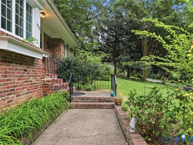 1427 Spring Grove Drive