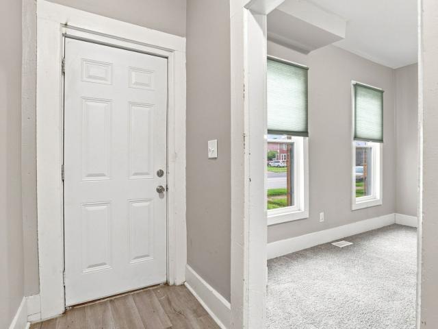1427 W 4th Street
