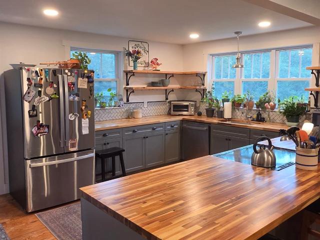 1428 Railview Road