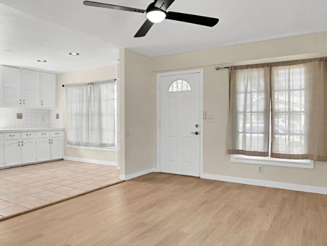 1428 W 54th Street