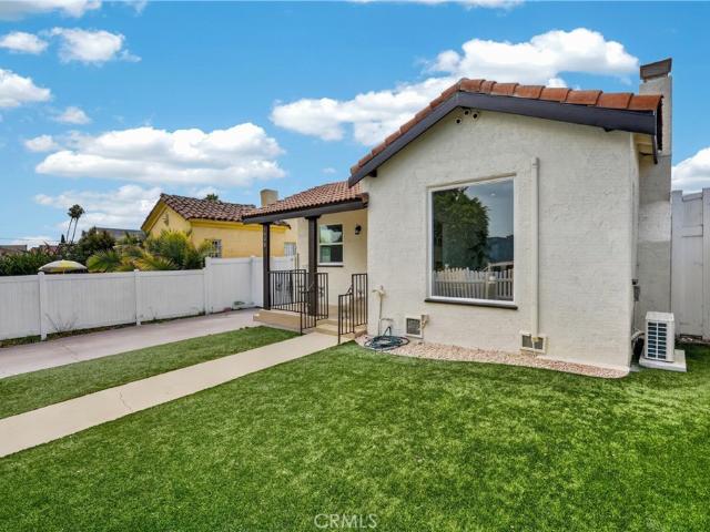 1428 W 91st Street