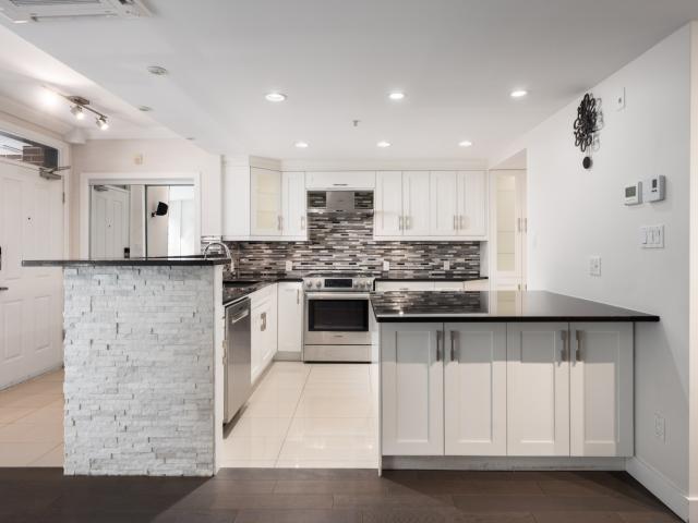 1428 West 6th Avenue Townhouse, Vancouver | Birds Nest Properties