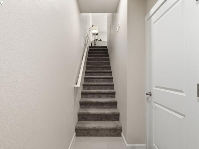 14200 sw gold coast ter