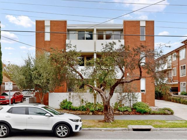 14/207 Canterbury Rd, St Kilda West