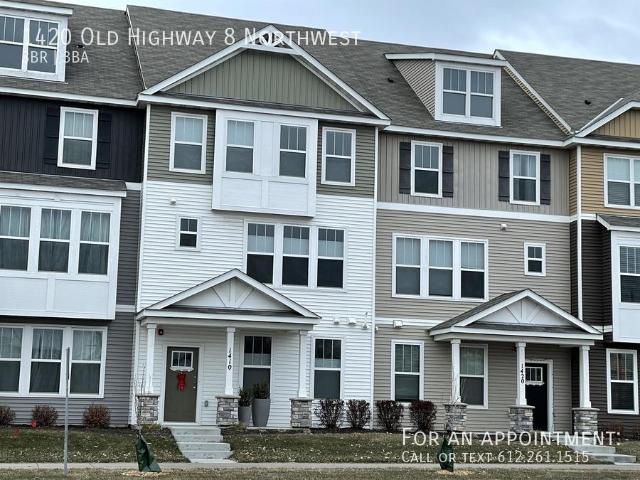 1420 Old Highway 8 Northwest, 3 beds, 2 full and 1 half baths