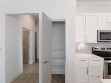 1420 Lakefront Drive #TH 101, SARASOTA, US, FL