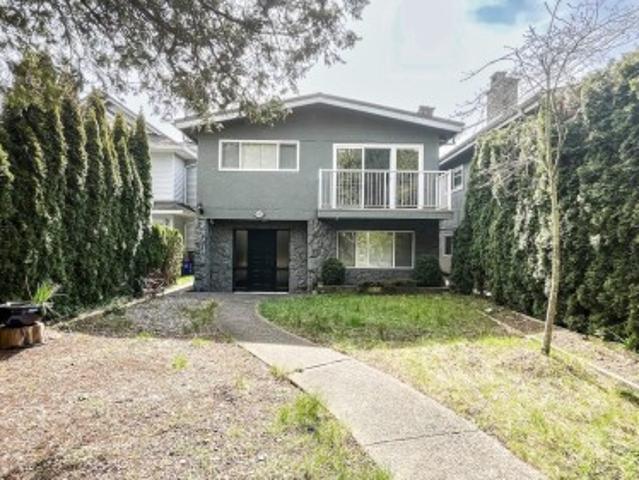 1420 Park Drive, Vancouver, BC, V6P 2K7 house for sale | Listing ID R3108 | Royal LePage