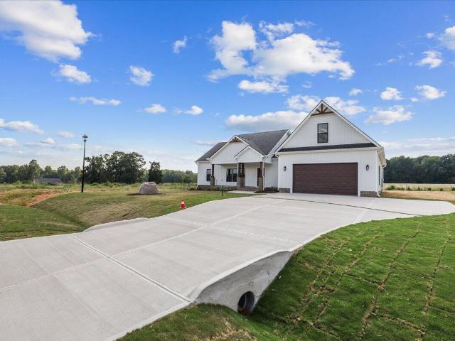 1420 Scarlet Oak Road