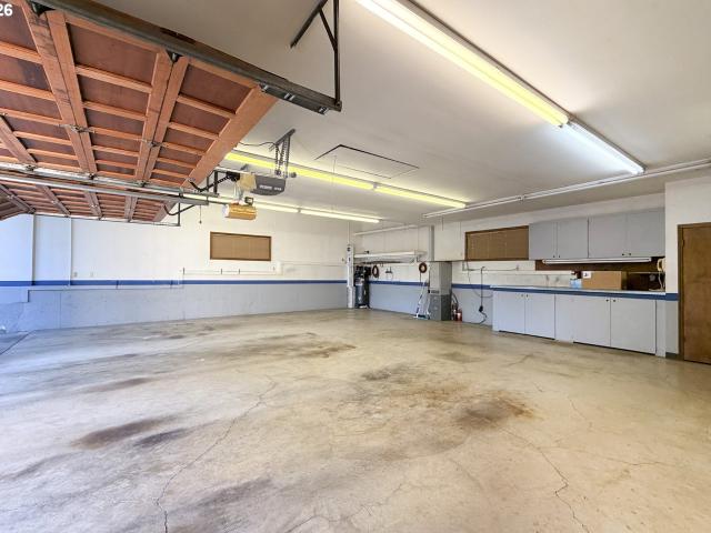14213 se vista ln