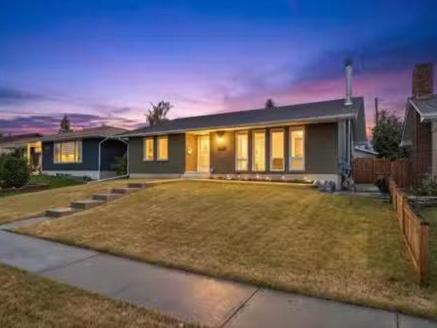 14211 Parkland Boulevard Se, Calgary, AB, T2J 4K3 house for.