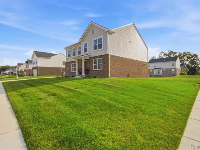 14218 Old Oak Trail