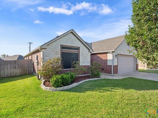 1421 Neuberry Cliffe