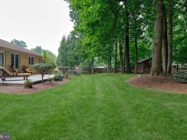 1421 Autumn Leaf Road