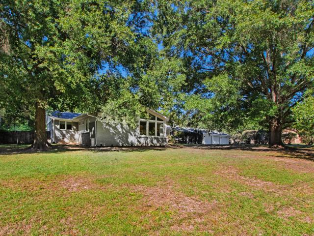 1421 Jenks Carpenter Road