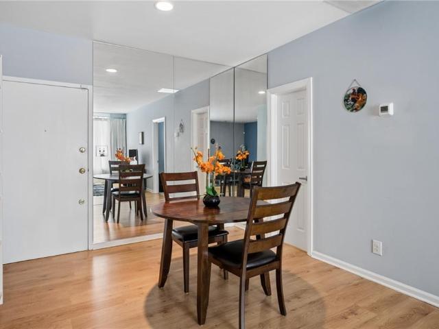 1421 Peachtree Street NE 304