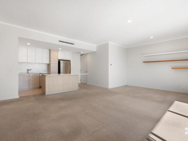 14/21 Queens Road