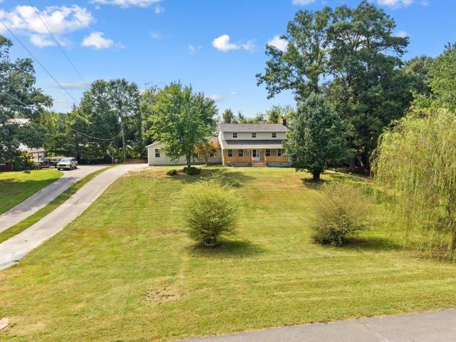 1421 Thrasher Hills Drive NE