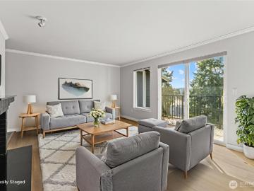 14221 NE 181st Pl, Unit P302, Woodinville, WA 98072 | MLS #2535