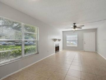 14227 Shadow Moss Ln, Unit 101, Tampa, FL 33613 | MLS #O6392