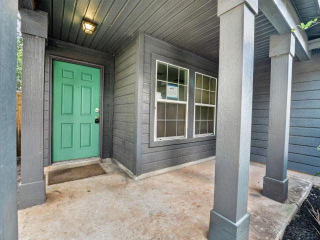 1422 Meadow Pkwy