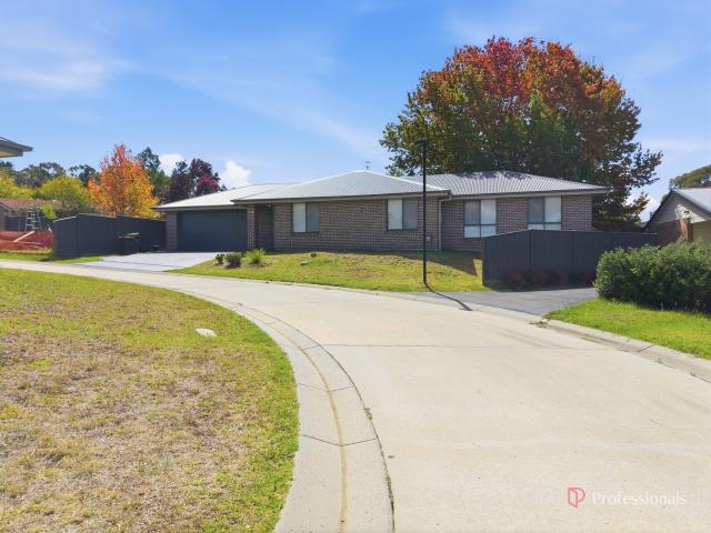 14/22 Freeman CrescentArmidale NSW 2350, Australia