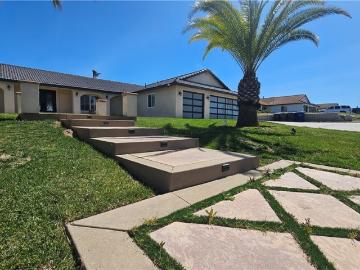 14230 Avenida Munoz, Riverside, CA 92508 | MLS #SW26061