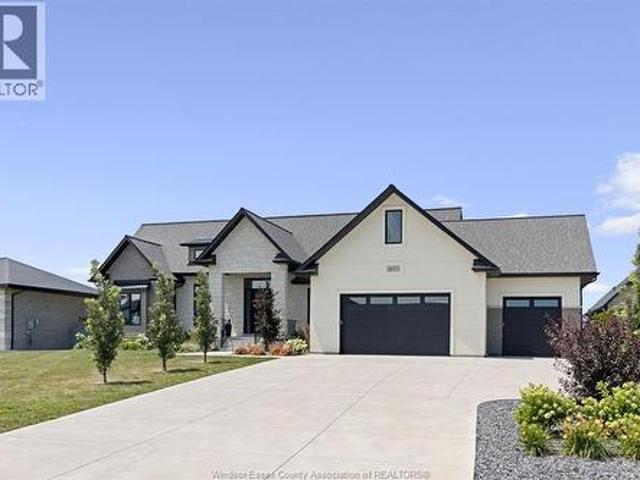 1423 Mullins Drive, Lakeshore, ON, N0R 1V0 house for sale | Listing ID 26016 | Royal LePage