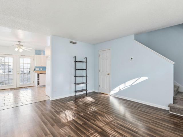 1423 Ashley River Road 2d