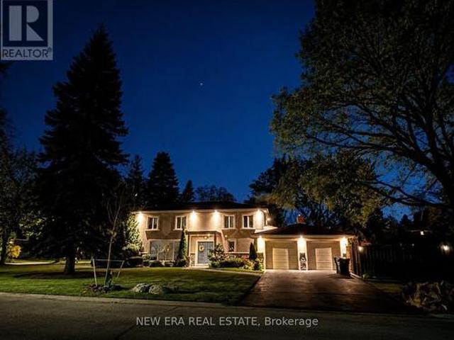 1423 Bunsden Avenue, Mississauga, ON, L5H 2B3 house for sale | Listing ID W13814 | Royal LePage