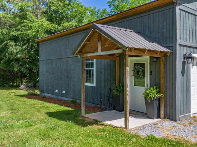 1423 Toy York Road